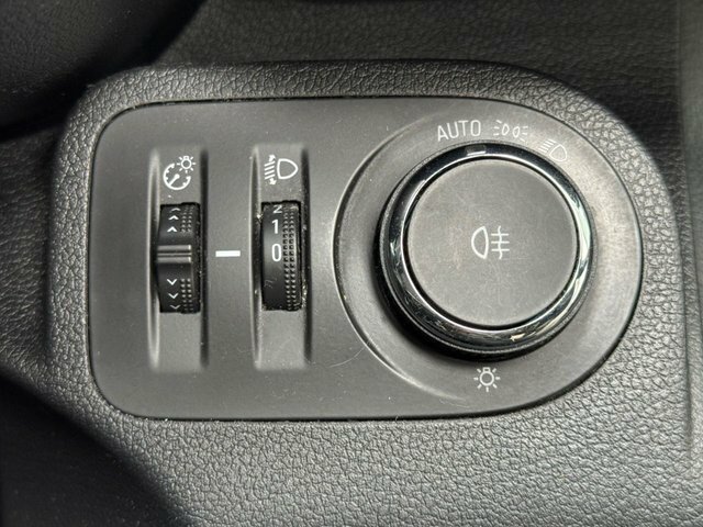 Vauxhall Combo Life Energy 7 Seat 5-Door Black #32