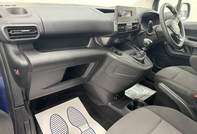 Vauxhall Combo Life Energy 7 Seat 5-Door Black #15