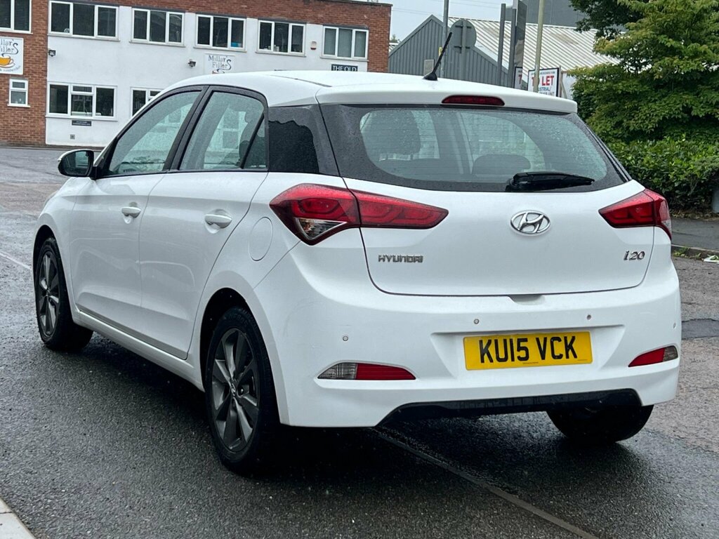 Hyundai I20 I20 Premium Mpi Red #6