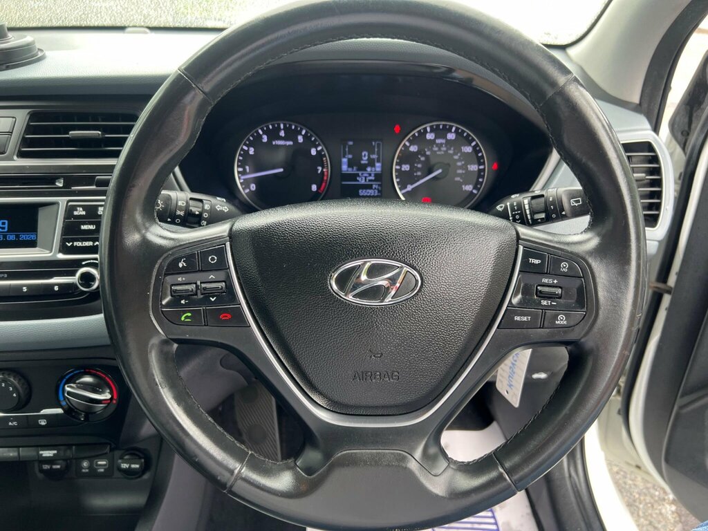 Hyundai I20 I20 Premium Mpi Red #34