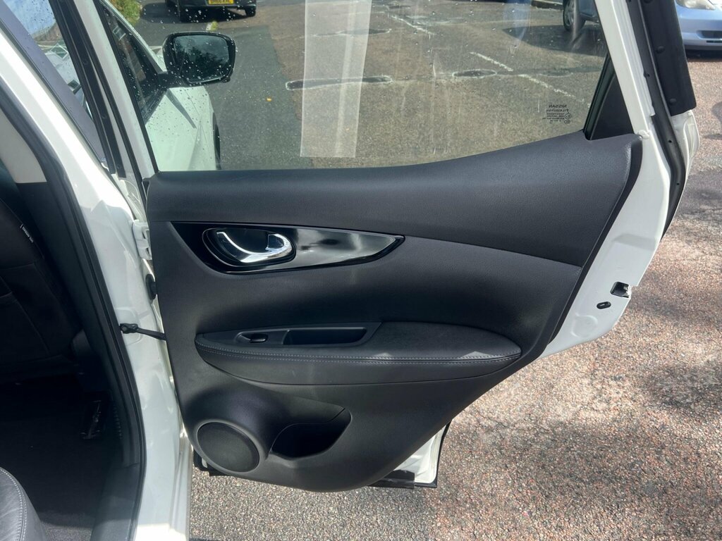 Nissan Qashqai 1.5 Dci Visia Smart Vision Pack  #2