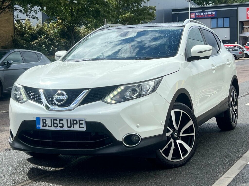 Nissan Qashqai 1.5 Dci Tekna 2Wd Euro 6 Ss BJ65UPE White #4