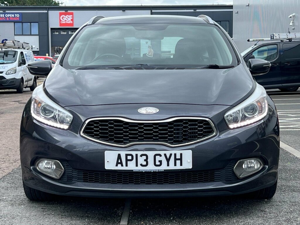 Kia Ceed 1.6 Crdi 2 Sportswagon Euro 5 Silver #3
