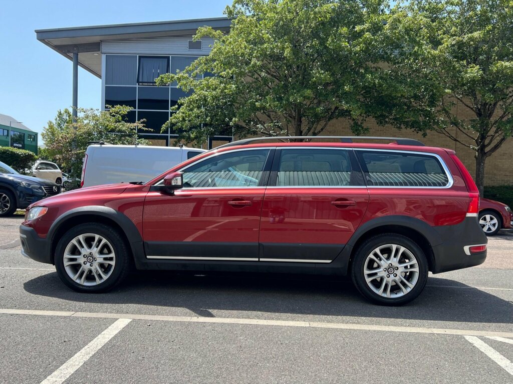 Volvo XC70 2.4 D5 Se Lux Geartronic Awd Euro 5 Red #5