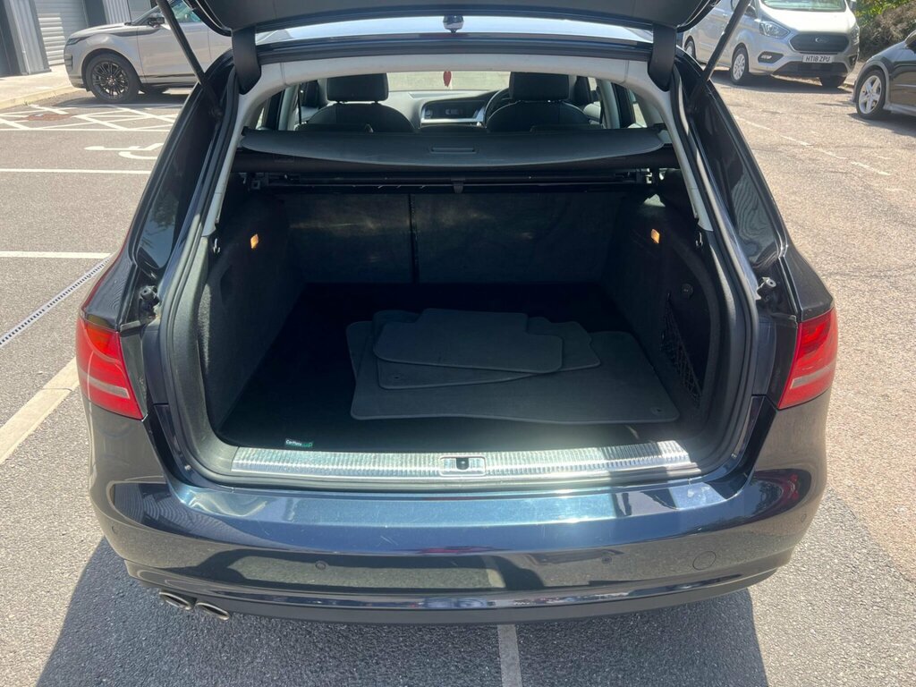 Audi A4 Avant 2.0 Avant Tdi Se Technik 134 Bhp Grey #17