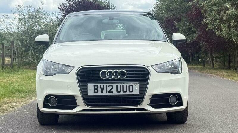 Audi A1 1.6 Tdi Se Sportback Black #2