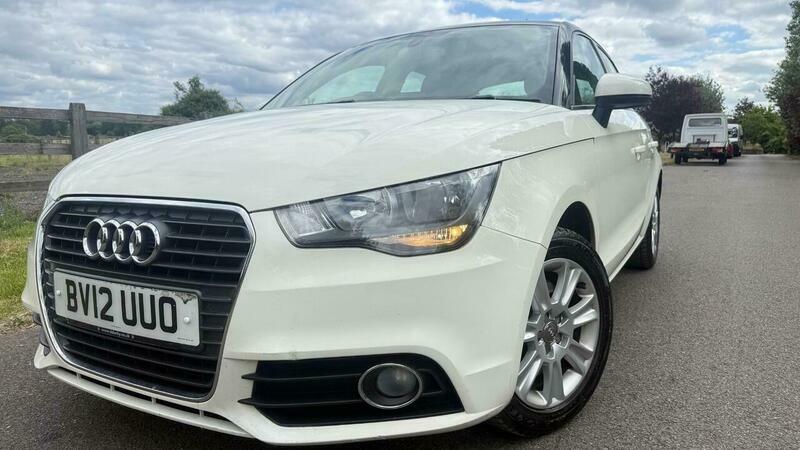 Audi A1 1.6 Tdi Se Sportback Black #4