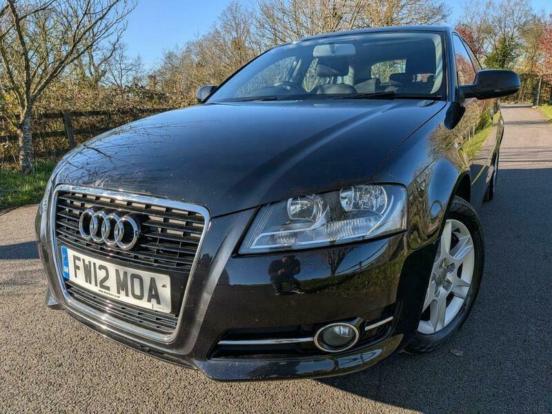 Audi A3 1.6 Tdi Se Sportback Black #4