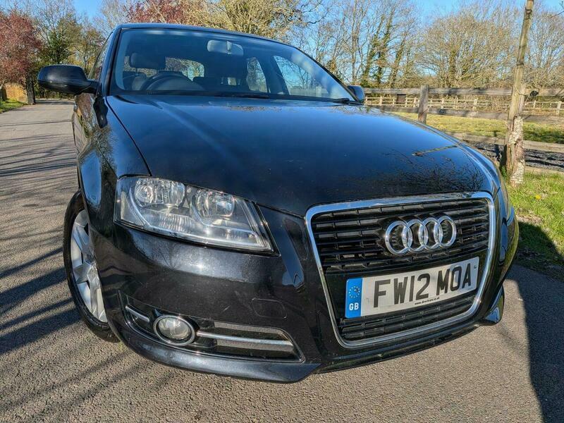 Audi A3 1.6 Tdi Se Sportback Black #5