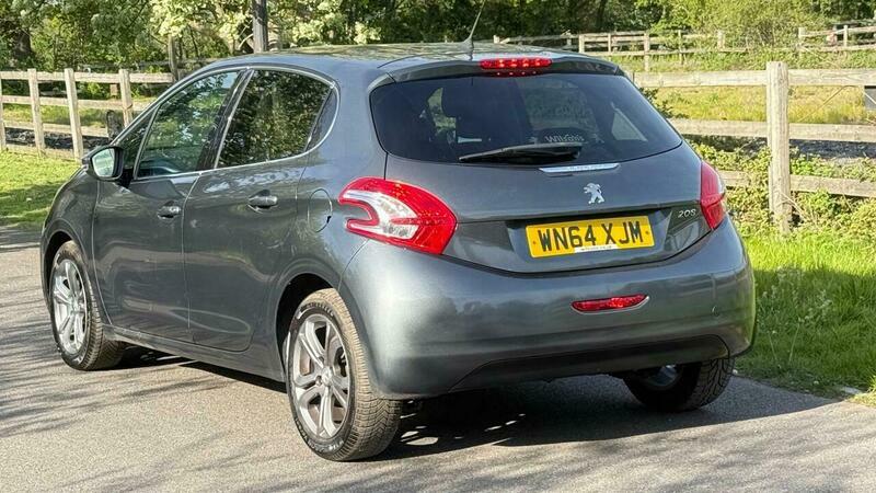 Peugeot 208 1.2 Vti Puretech Allure WN64XJM  #3