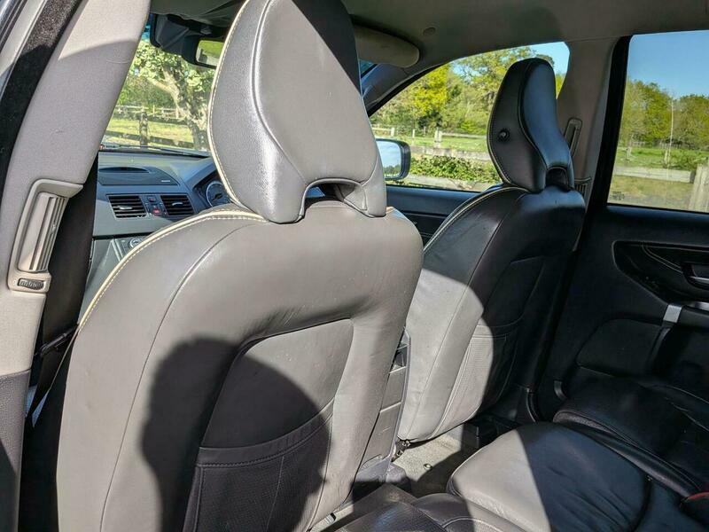 Volvo XC90 2.4L D5 Active Awd 185 Bhp Black #17