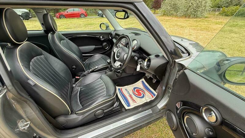 Mini Hatch Petrol Black #14