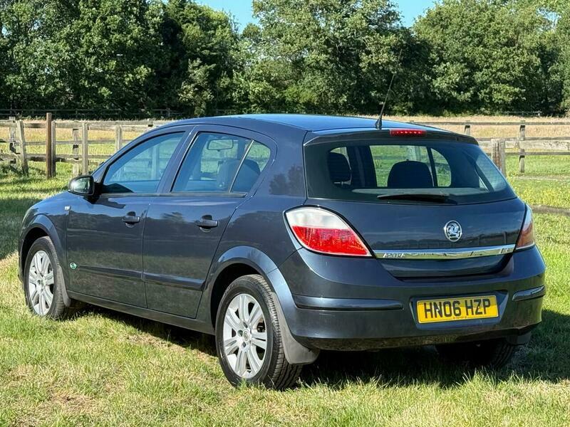 Vauxhall Astra 1.6 Astra Sxi Blue #5