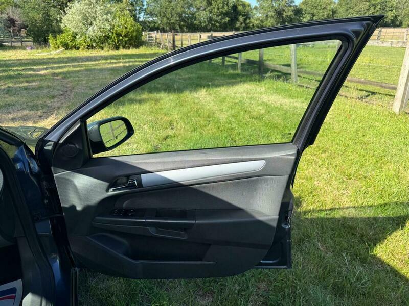 Vauxhall Astra 1.6 Astra Sxi Blue #20