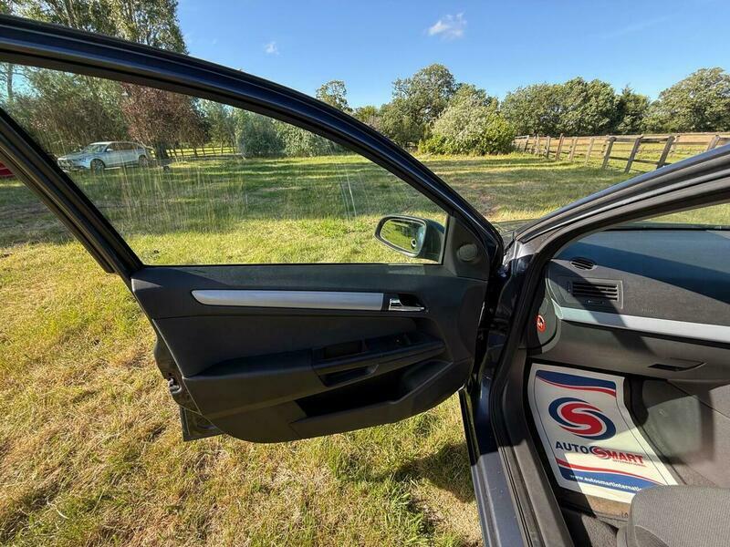 Vauxhall Astra 1.6 Astra Sxi Blue #22
