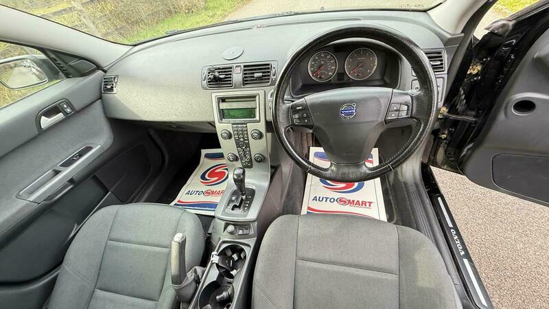 Volvo S40 Se Red #13