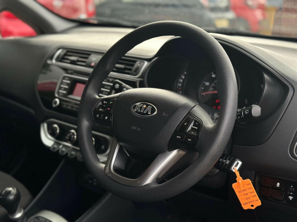 Kia RIO 1.2 1 Air White #2