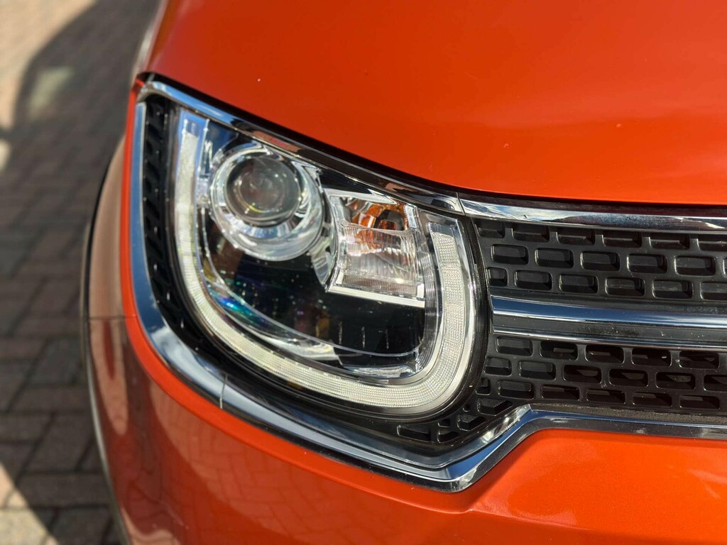 Suzuki Ignis Hatchback Red #19