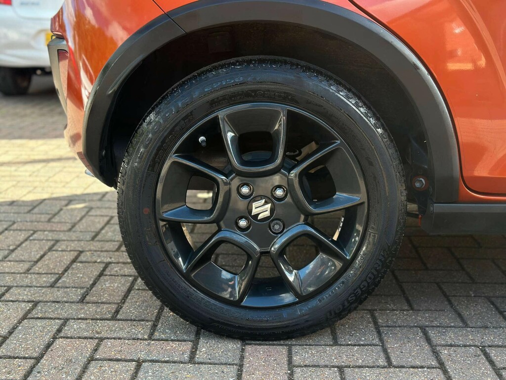 Suzuki Ignis Hatchback Red #8