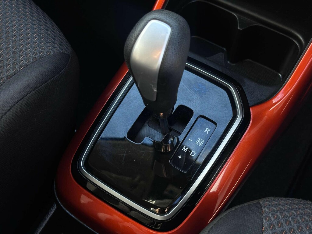 Suzuki Ignis Hatchback Red #7