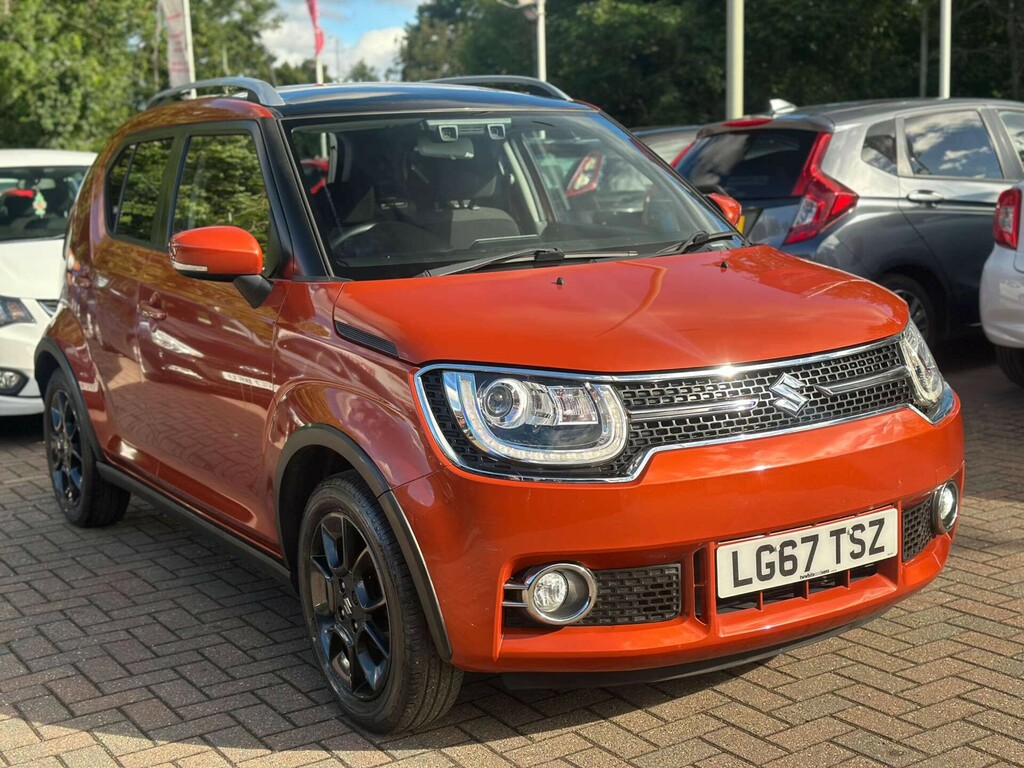 Suzuki Ignis Hatchback Red #11