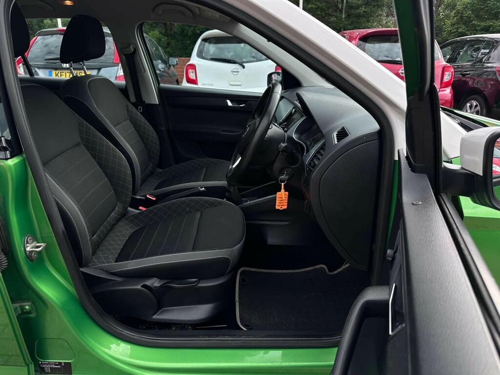 Skoda Fabia Hatchback Grey #38