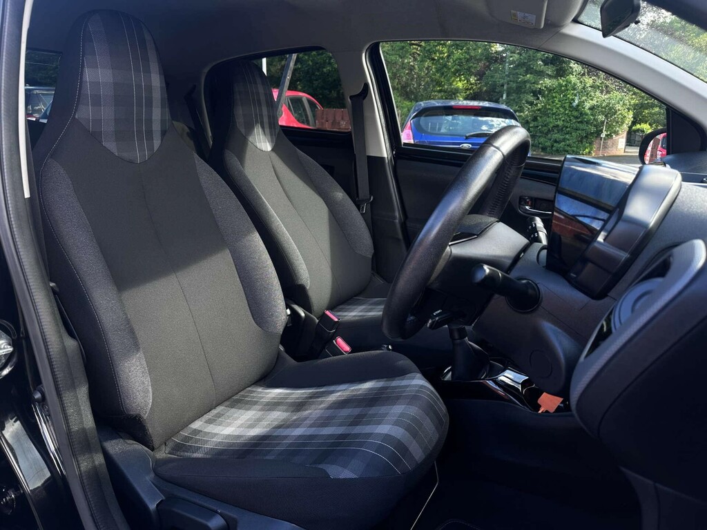Peugeot 108 1.0 Allure LX20VBE #5