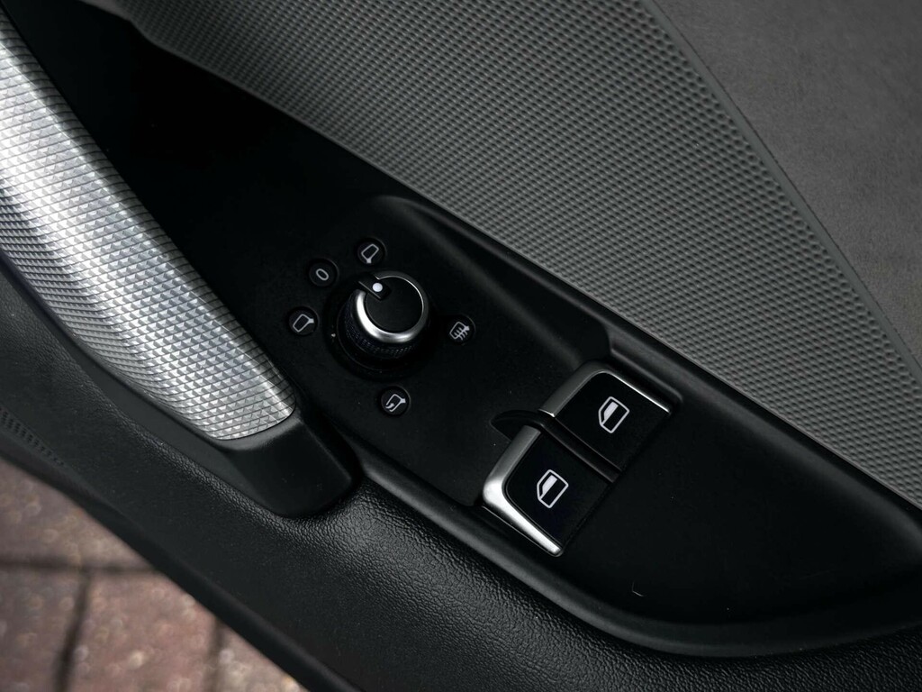 Audi TT Tdi Quattro Black #35