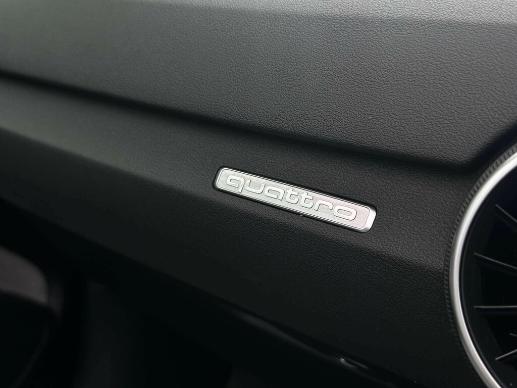 Audi TT Tdi Quattro Black #51