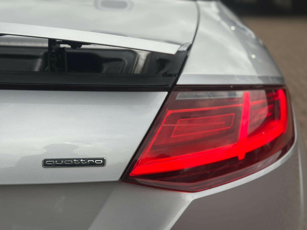 Audi TT Tdi Quattro Black #30