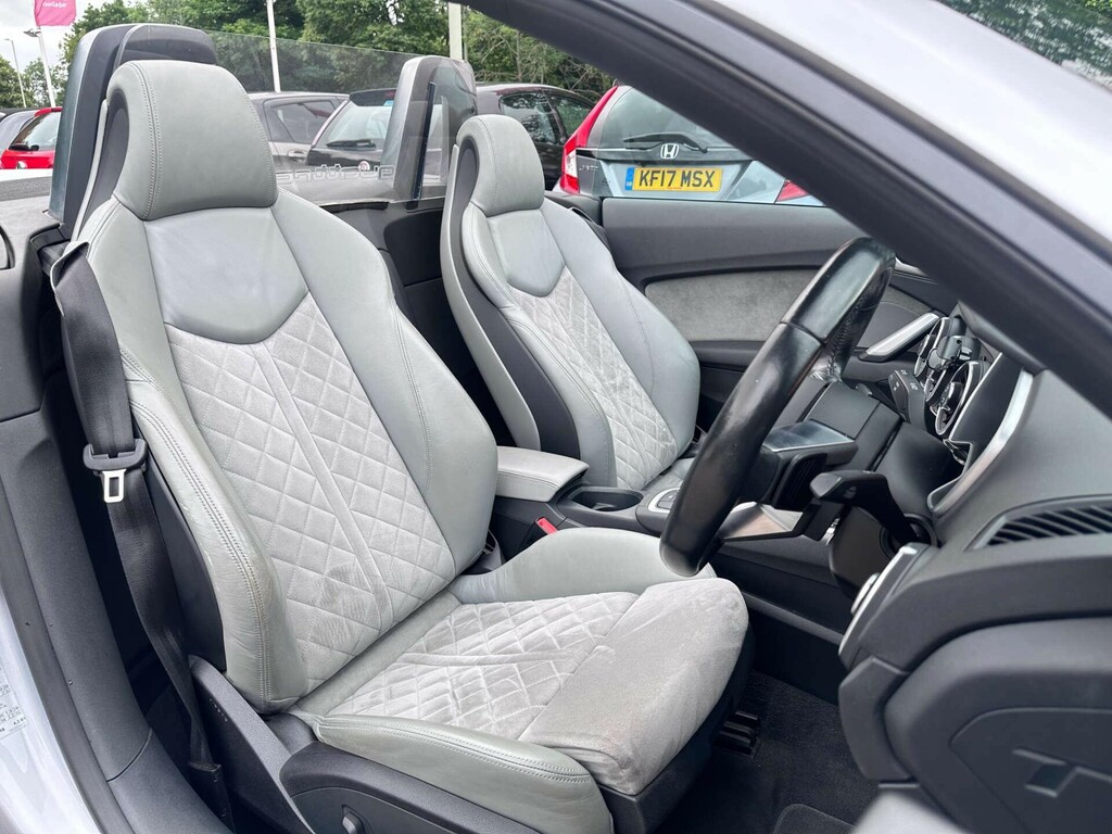 Audi TT Tdi Quattro Black #2
