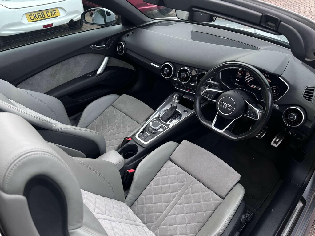 Audi TT Tdi Quattro Black #5