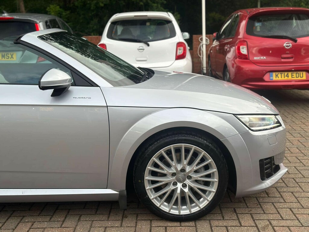 Audi TT Tdi Quattro Black #26