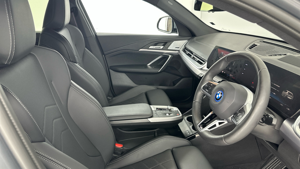 BMW iX2 Ix2 Xdrive30 M Sport YG75OPW #6