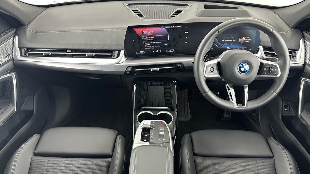 BMW iX2 Ix2 Xdrive30 M Sport YG75OPW #4