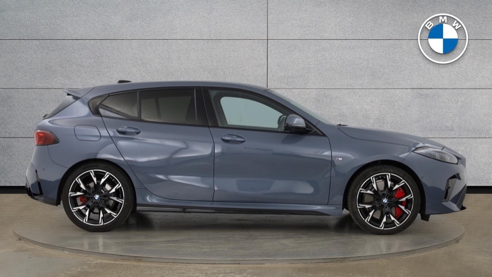 BMW 1 Series 120 M Sport YJ25DDW #3