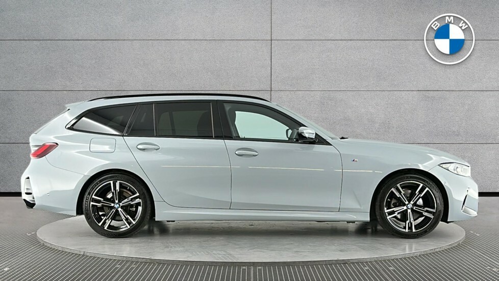 BMW 3 Series 320I M Sport Step Black #3