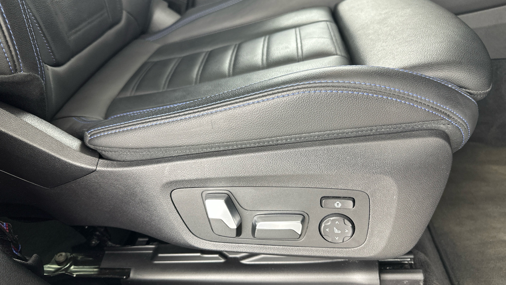 BMW iX3 210Kw M Sport 80Kwh Blue #25
