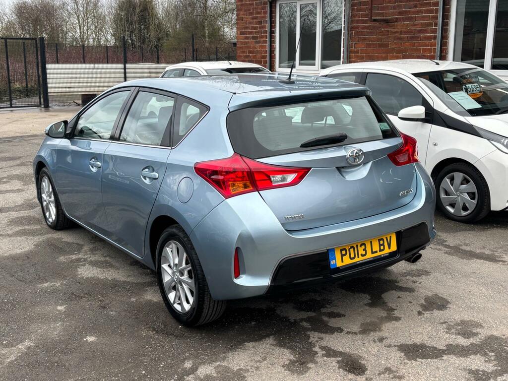 Toyota Auris 1.6 V-matic Icon Multidrive S Euro 5 Blue #4