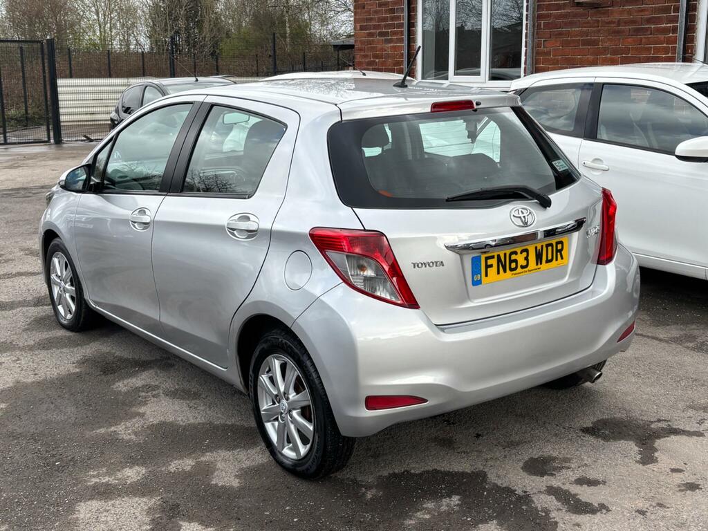 Toyota Yaris 1.33 Dual Vvt-i Tr Euro 5 FN63WDR Silver #6