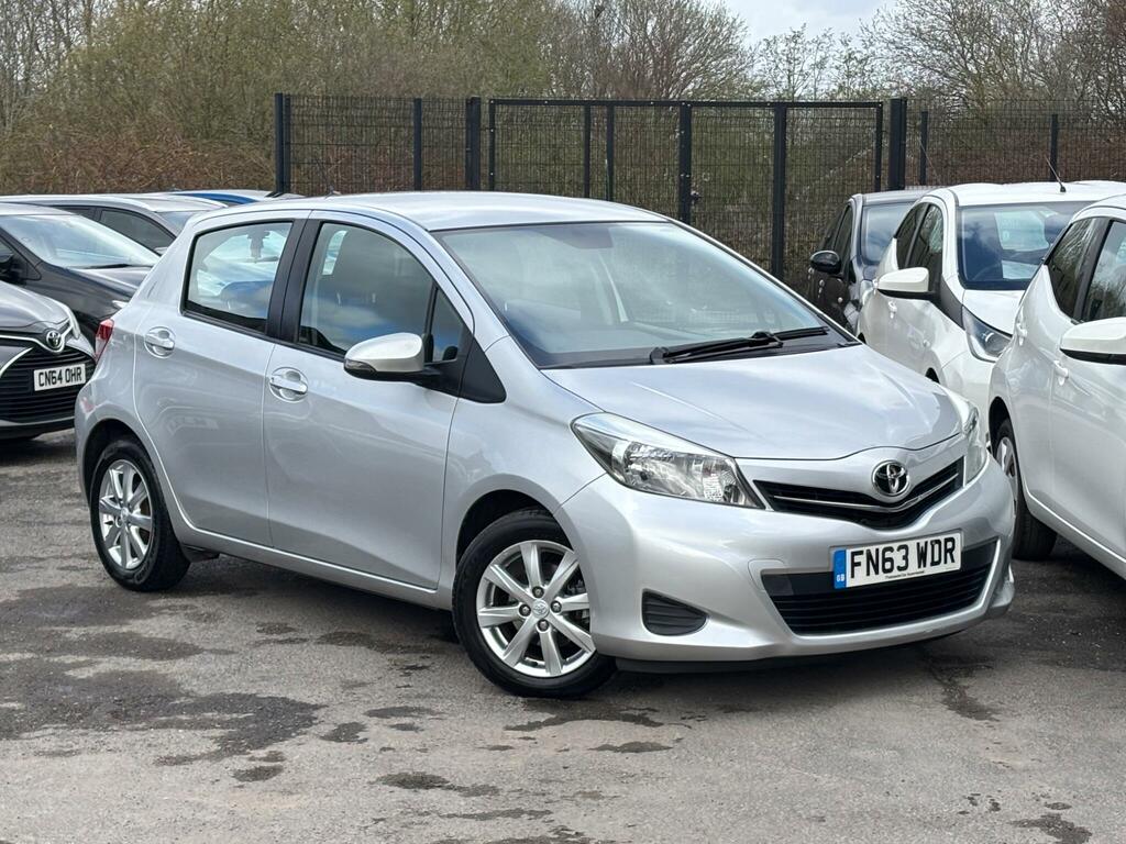 Toyota Yaris 1.33 Dual Vvt-i Tr Euro 5 Silver