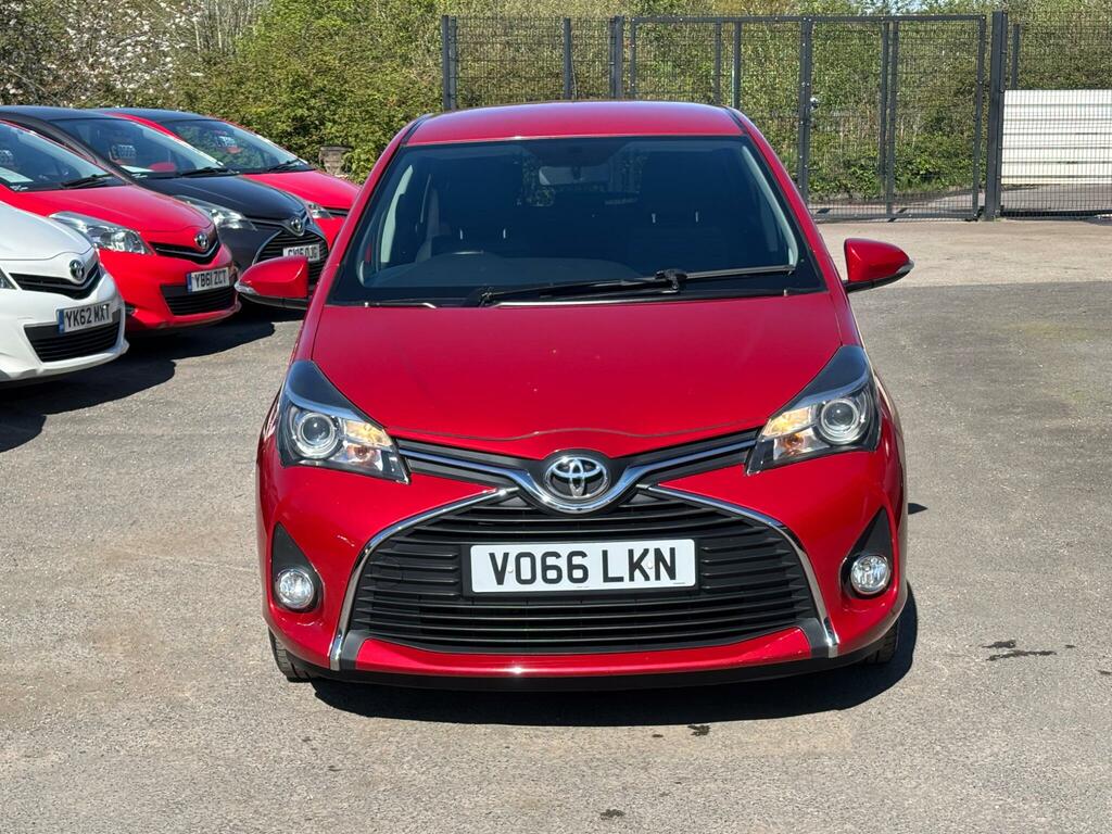Toyota Yaris 1.33 Dual Vvt-i Icon Euro 6 VO66LKN Red #2