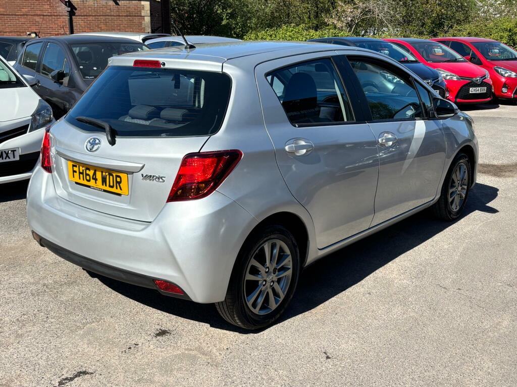Toyota Yaris 1.33 Dual Vvt-i Icon Euro 5 Euro 5 FH64WDR Silver #6