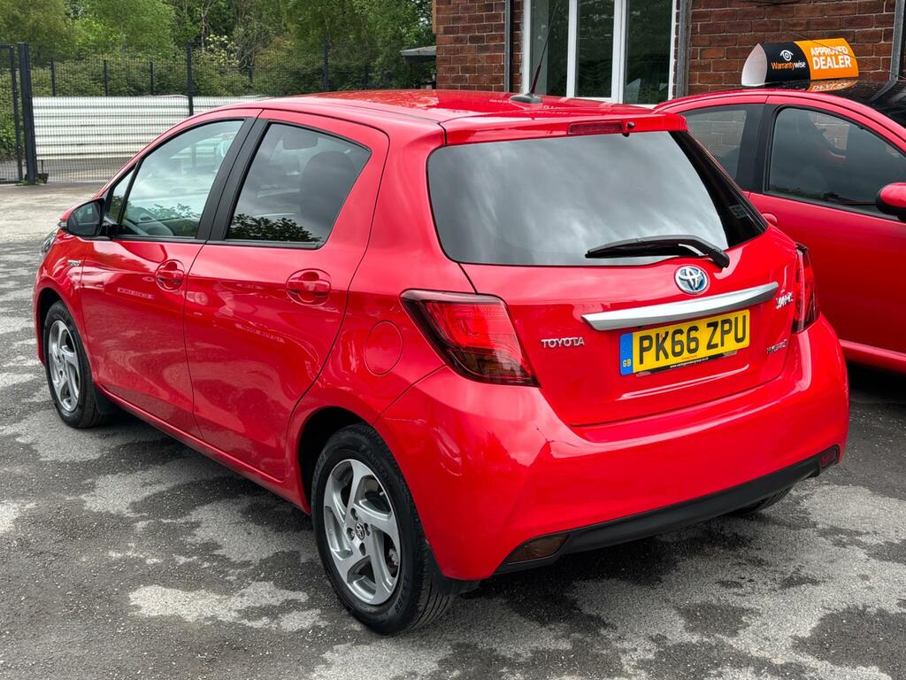 Toyota Yaris 1.5 Vvt-h Icon E-cvt Euro 6 PK66ZPU Red #6