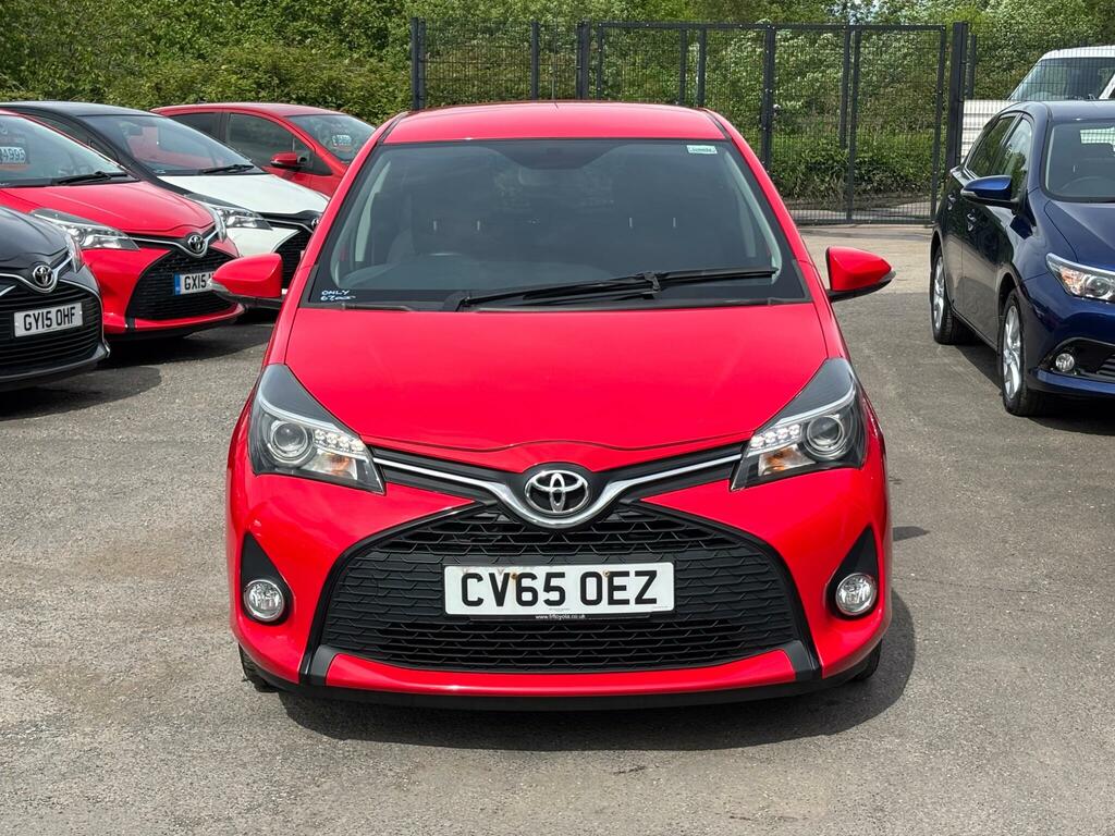 Toyota Yaris 1.33 Dual Vvt-i Sport Euro 5 Euro 5 CV65OEZ Red #2