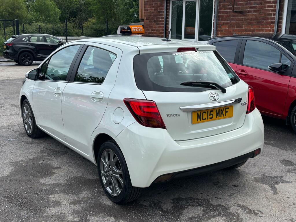 Toyota Yaris 1.33 Dual Vvt-i Excel Euro 5 Euro 5 White #4