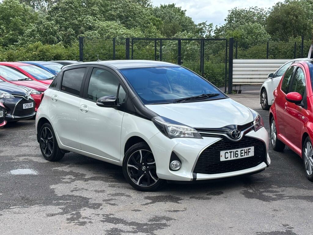 Toyota Yaris 1.33 Dual Vvt-i Design Euro 6 White