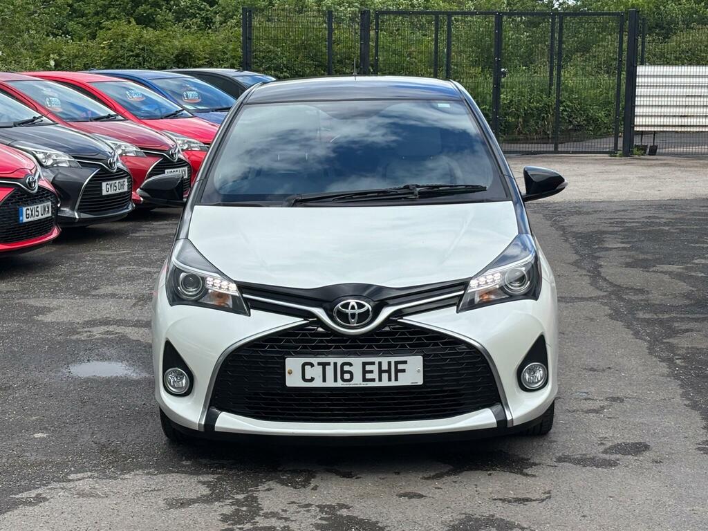 Toyota Yaris 1.33 Dual Vvt-i Design Euro 6 CT16EHF White #2
