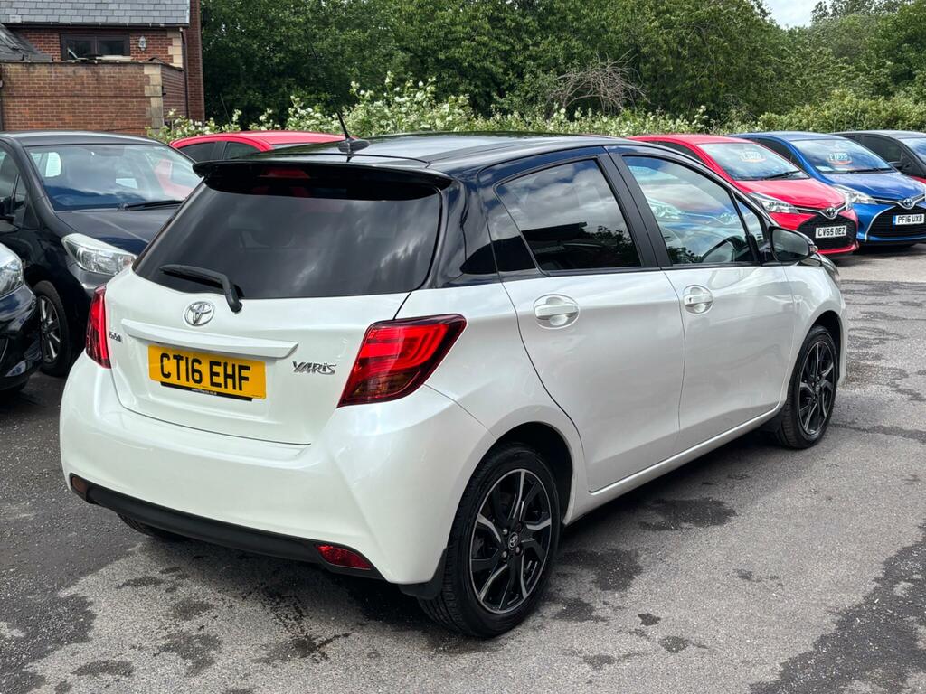 Toyota Yaris 1.33 Dual Vvt-i Design Euro 6 CT16EHF White #6
