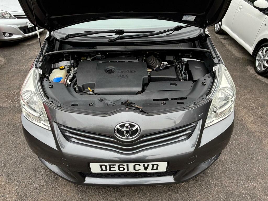 Toyota Verso D-4d Tr Silver #79